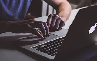 8600万搅局，切尔西这一刀，捅破了阿森纳的冠军梦？